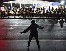 Protests, Looting follow Police Shooting in Suburban Minneapolis