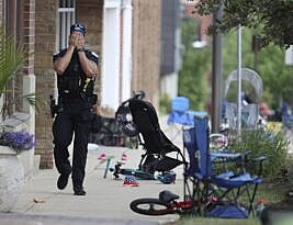 Violence Mars July 4 Celebrations in Chicago Area; Philadelphia